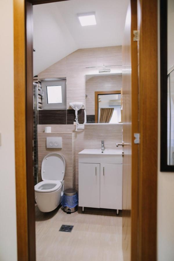Prima Lux Apartments & Studio Ni Dış mekan fotoğraf