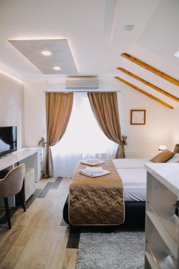 Prima Lux Apartments & Studio Ni Dış mekan fotoğraf